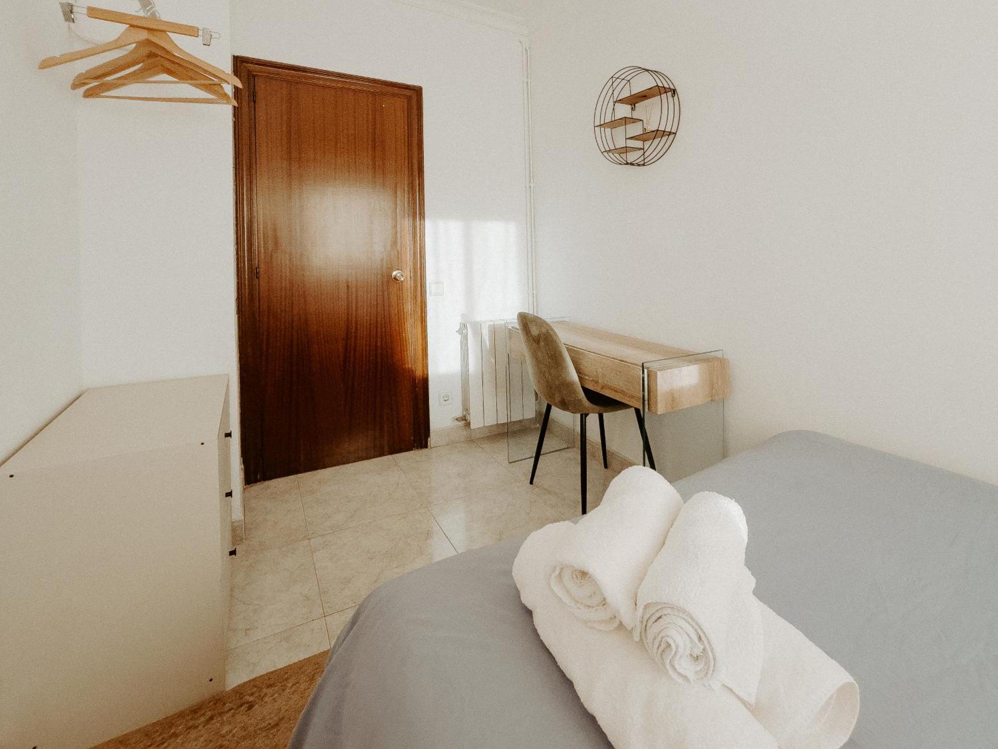 Charming Rooms In Shared Apartment Near Camp Nou Barcelona Zimmer foto