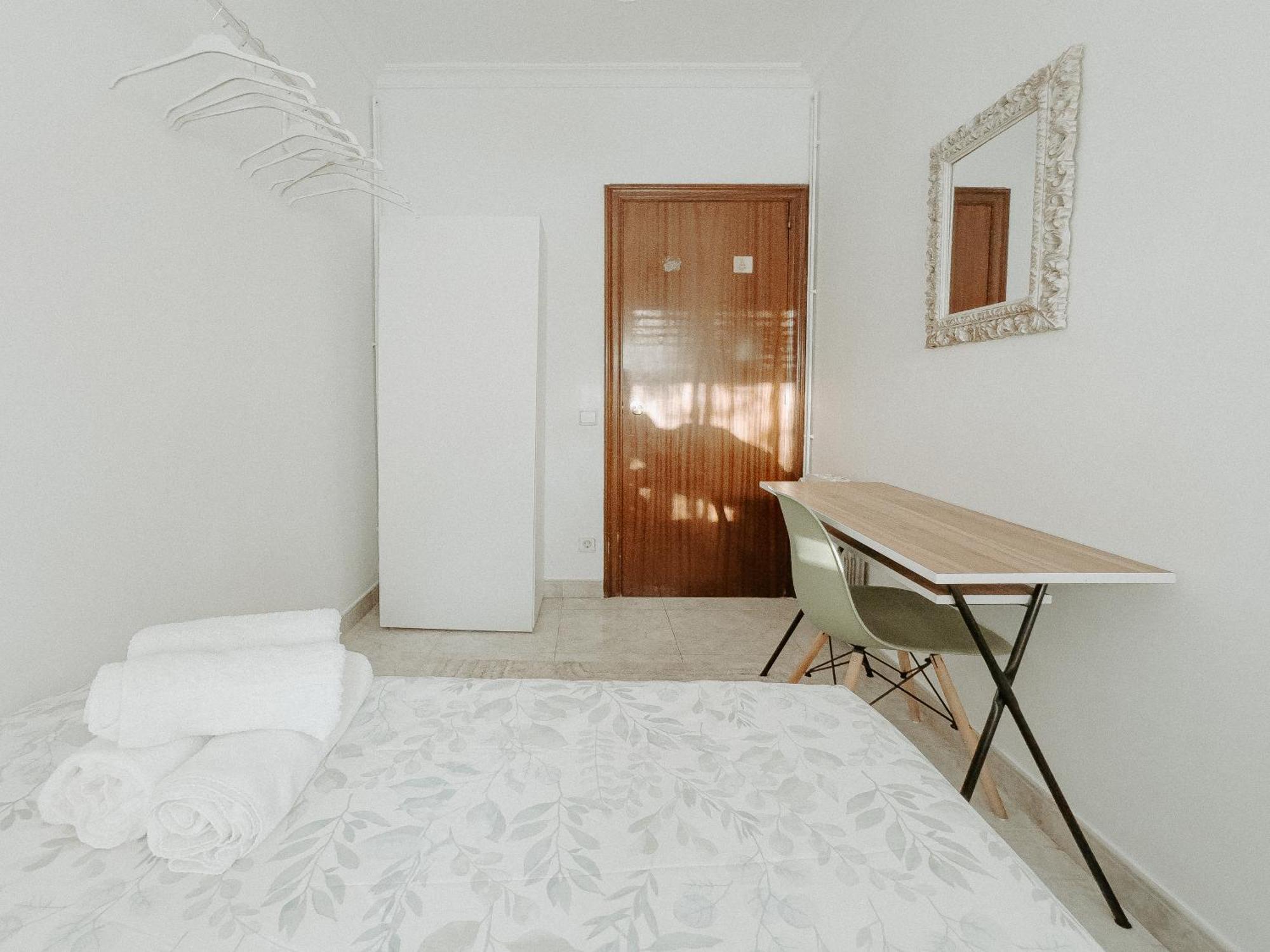 Charming Rooms In Shared Apartment Near Camp Nou Barcelona Zimmer foto